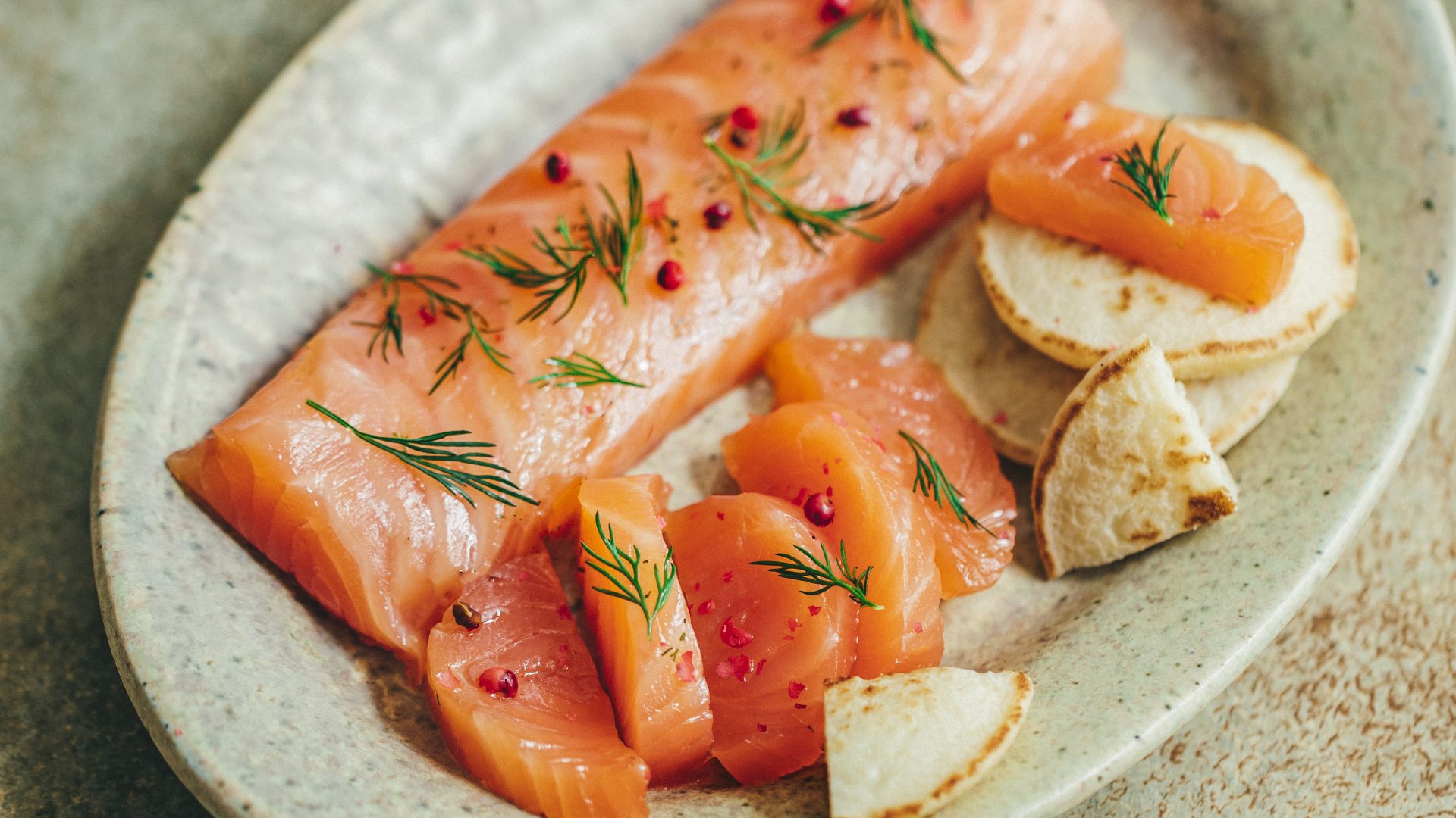 coeur de saumon gravlax fresh.