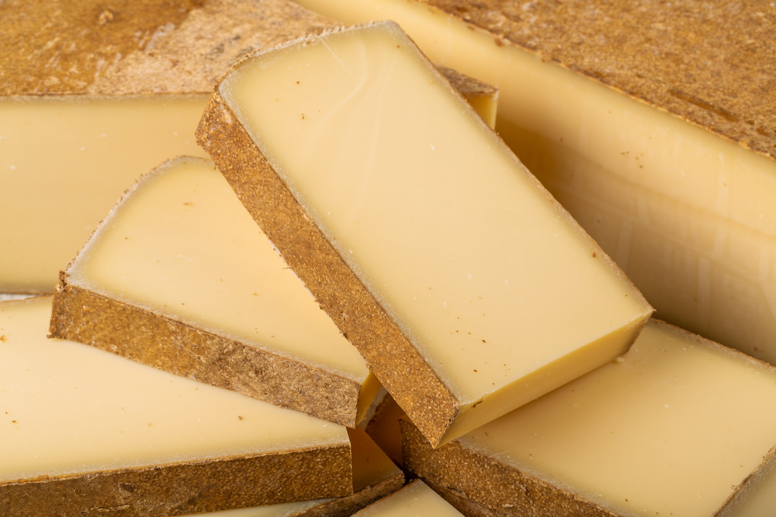 comté AOP* intense fresh.