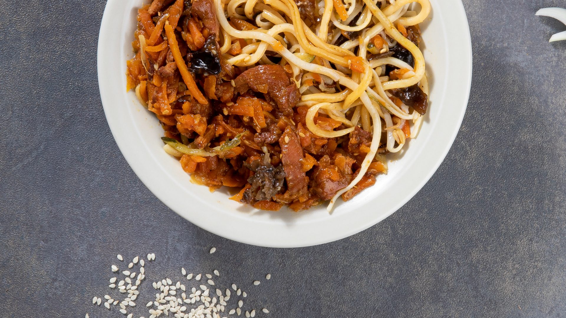 Nouilles Sautées Aux Légumes Et Poulet