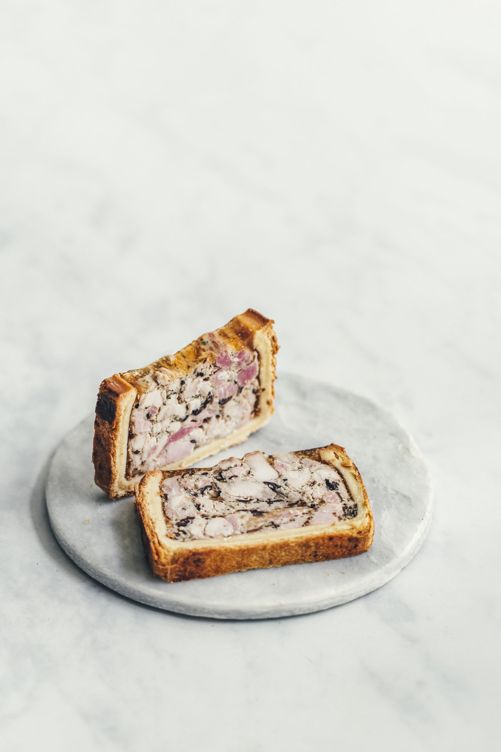 Pâté en croûte volaillemorilles fresh.