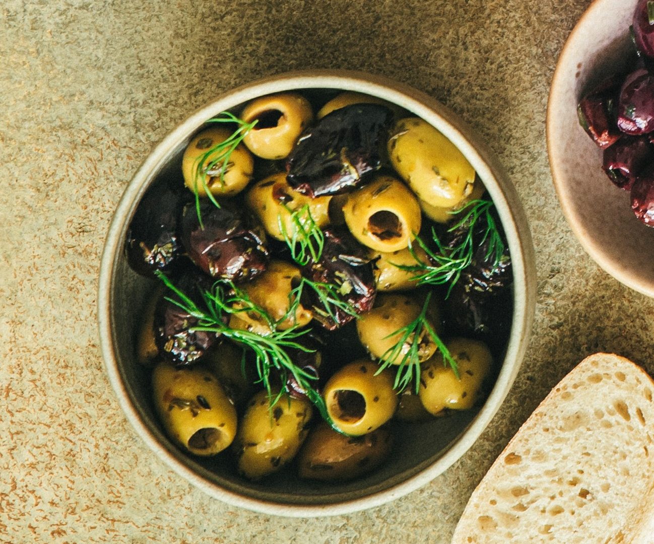 olives vertes et noires — free download