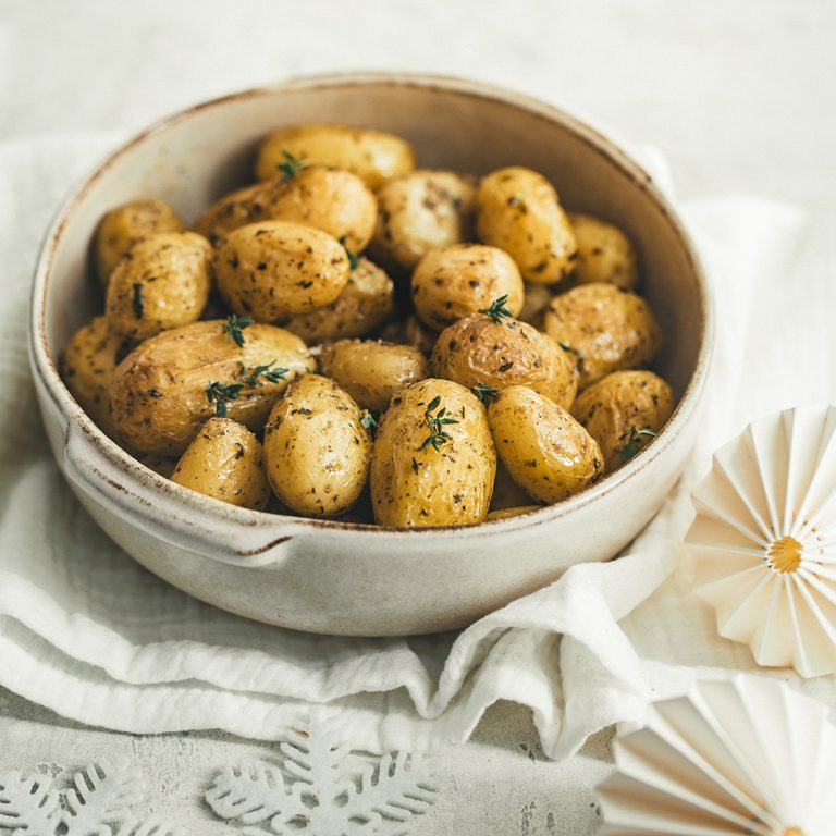 Pommes de terre grenaille à l'ail confit