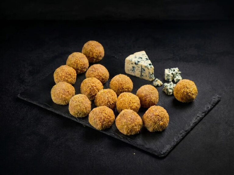 Boulettes de porc panées au bleu d'auvergne