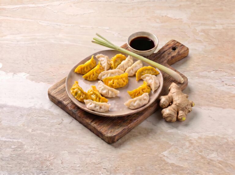 Plateau de gyoza poulet citronnelle et gyoza porc gingembre